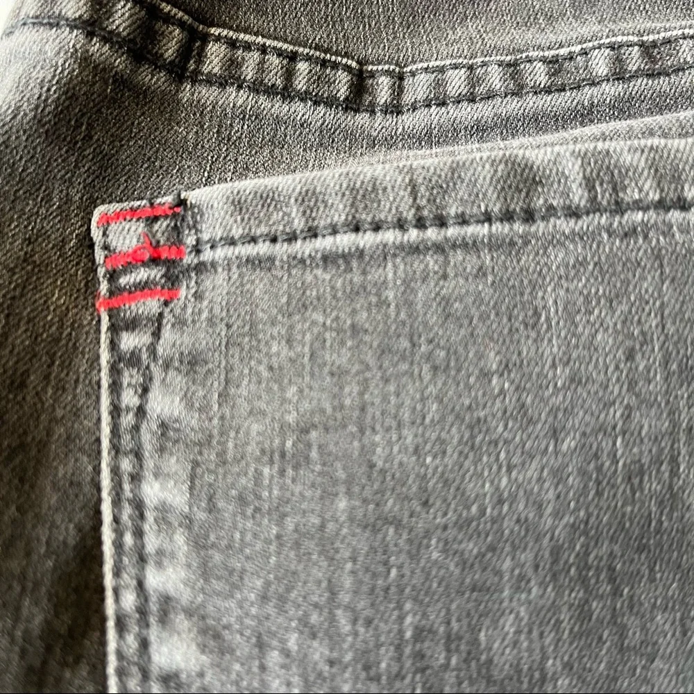 BDG Embroidered Black Jeans - Picture 9 of 13